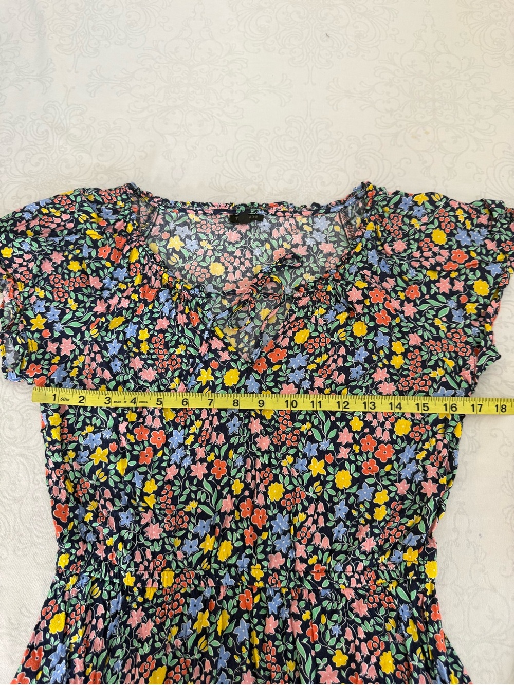 Talbots Gathered Tie Neck Floral Midi Dress Size 6 - Picture 11 of 13
